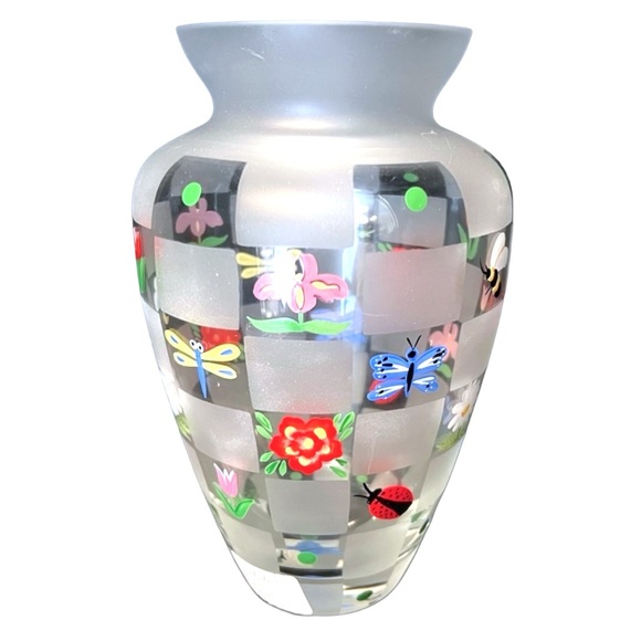 Vintage Signed Lenox Nature's Splendor Hand Painted Frosted Glass Vase - Picture 3 of 8